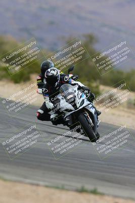 media/Mar-14-2024-Racers Edge (Thu) [[4dba5072a2]]/B Group/Session 3 Turn 4/
